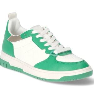 No Boundaries Green and White Sneakers Worn once!